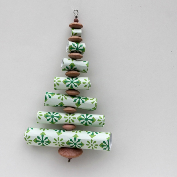 Use rolled scrapbook paper to make this ornament.